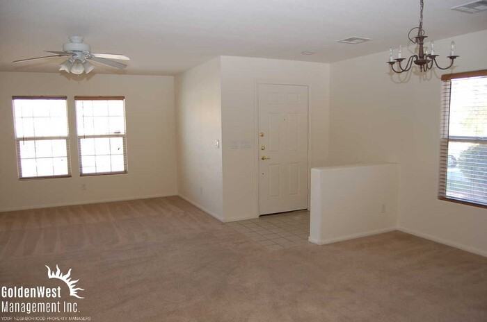 8225 Calico Wind St - Photo 3 of 12