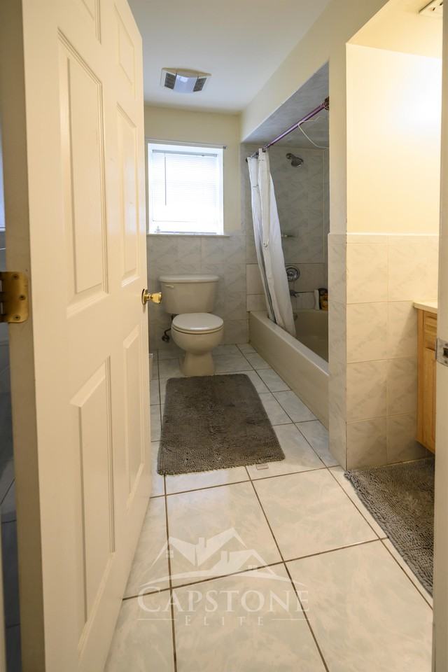 161-163 Sussex AveFirst Floor, 1 -2 Standard Tile Bedroom Front - Photo 6 of 11