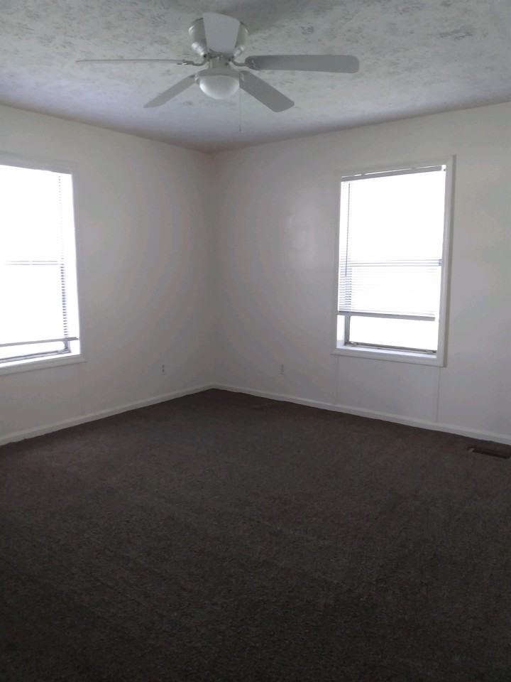 18 Bennett Dr #18BENNETT - Photo 3 of 4