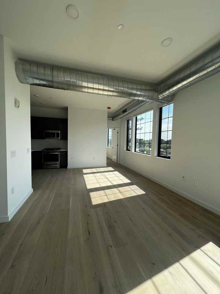 170 Monmouth St #420 - Photo 4 of 20