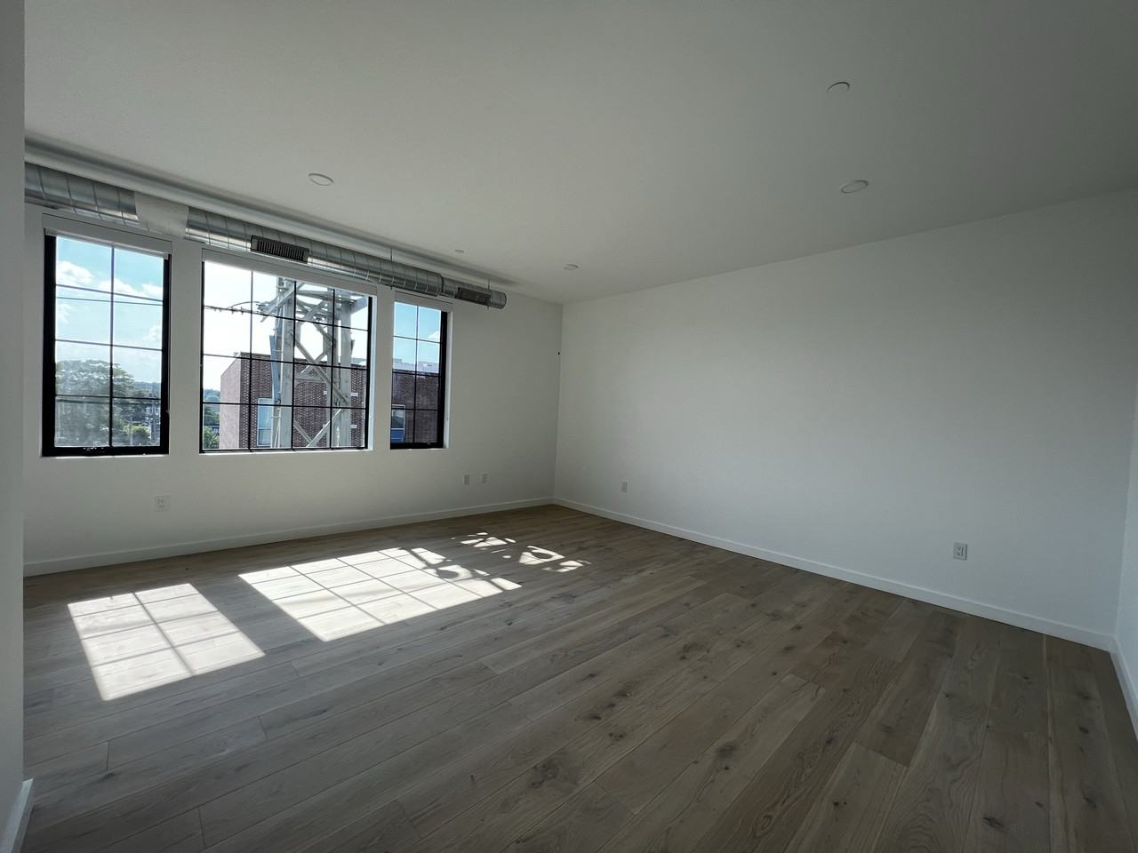 170 Monmouth St #420 - Photo 5 of 20