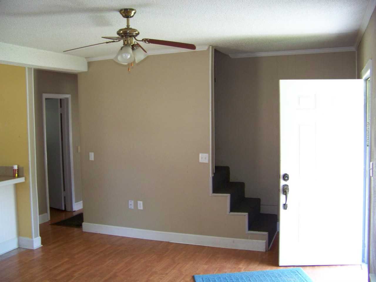 28 N Broadview St #28 - Photo 6 of 13