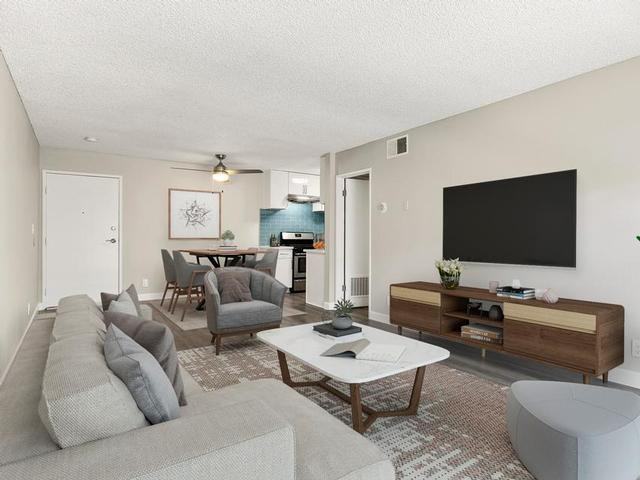 8560 W Olympic Blvd - Photo 6 of 9