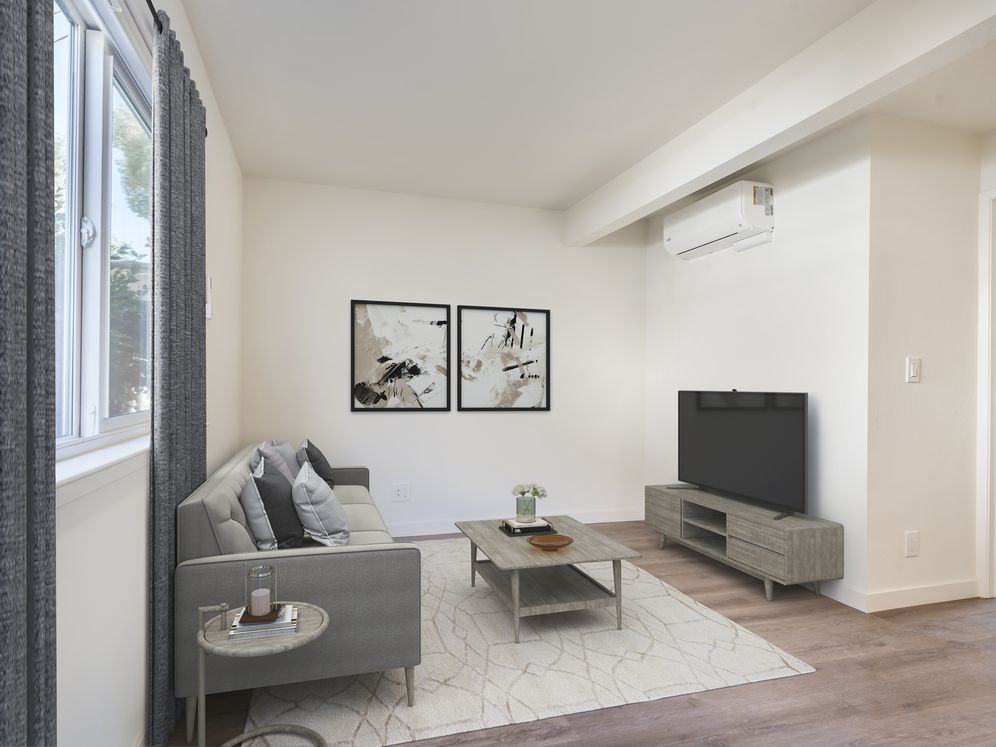 eaves Creekside - Photo 3 of 38