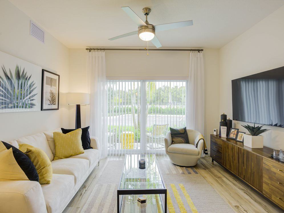 Avalon Miramar Park Place - Photo 5 of 43