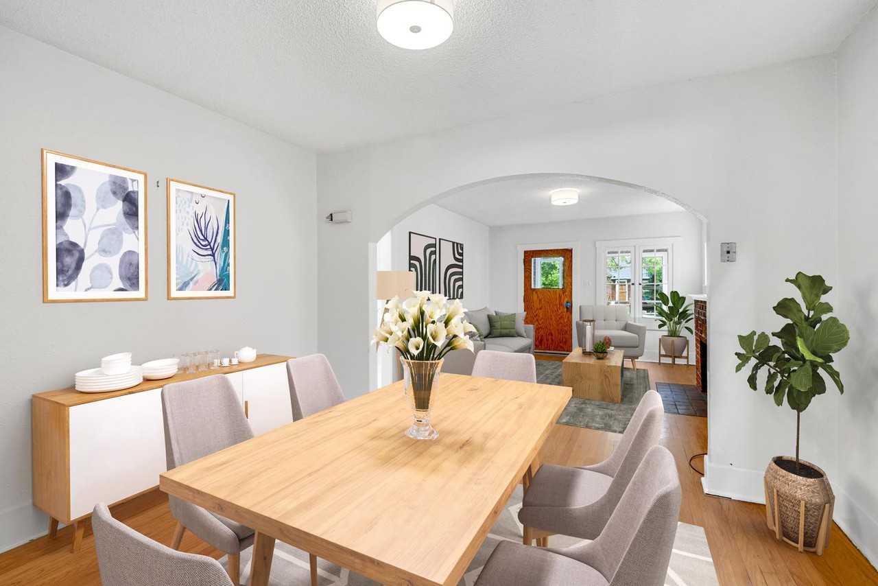 Charming Platt Park brick home walkable to S Pearl St - Photo 2 of 21