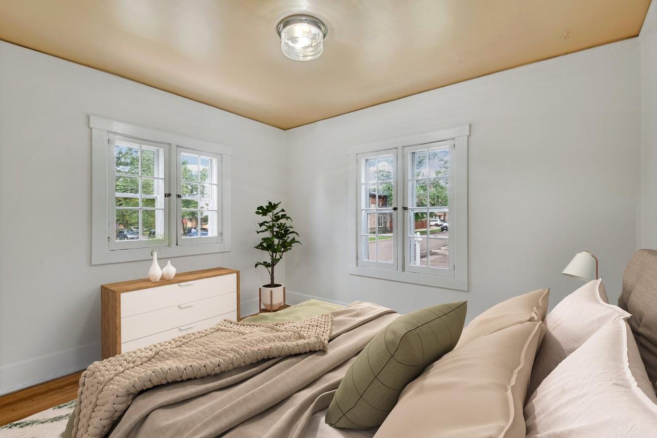 Charming Platt Park brick home walkable to S Pearl St - Photo 5 of 21