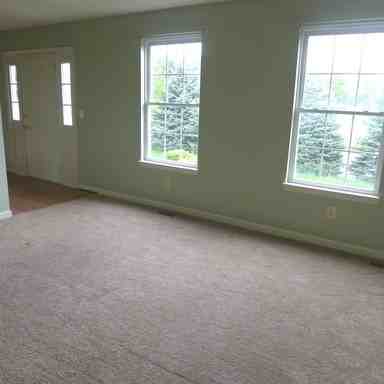 1811 Deer Park Rd - Photo 3 of 14