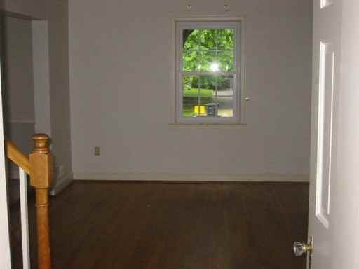 329 N Edison St - Photo 3 of 23