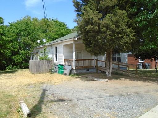 638 Chicago Ave #A - Photo 2 of 3