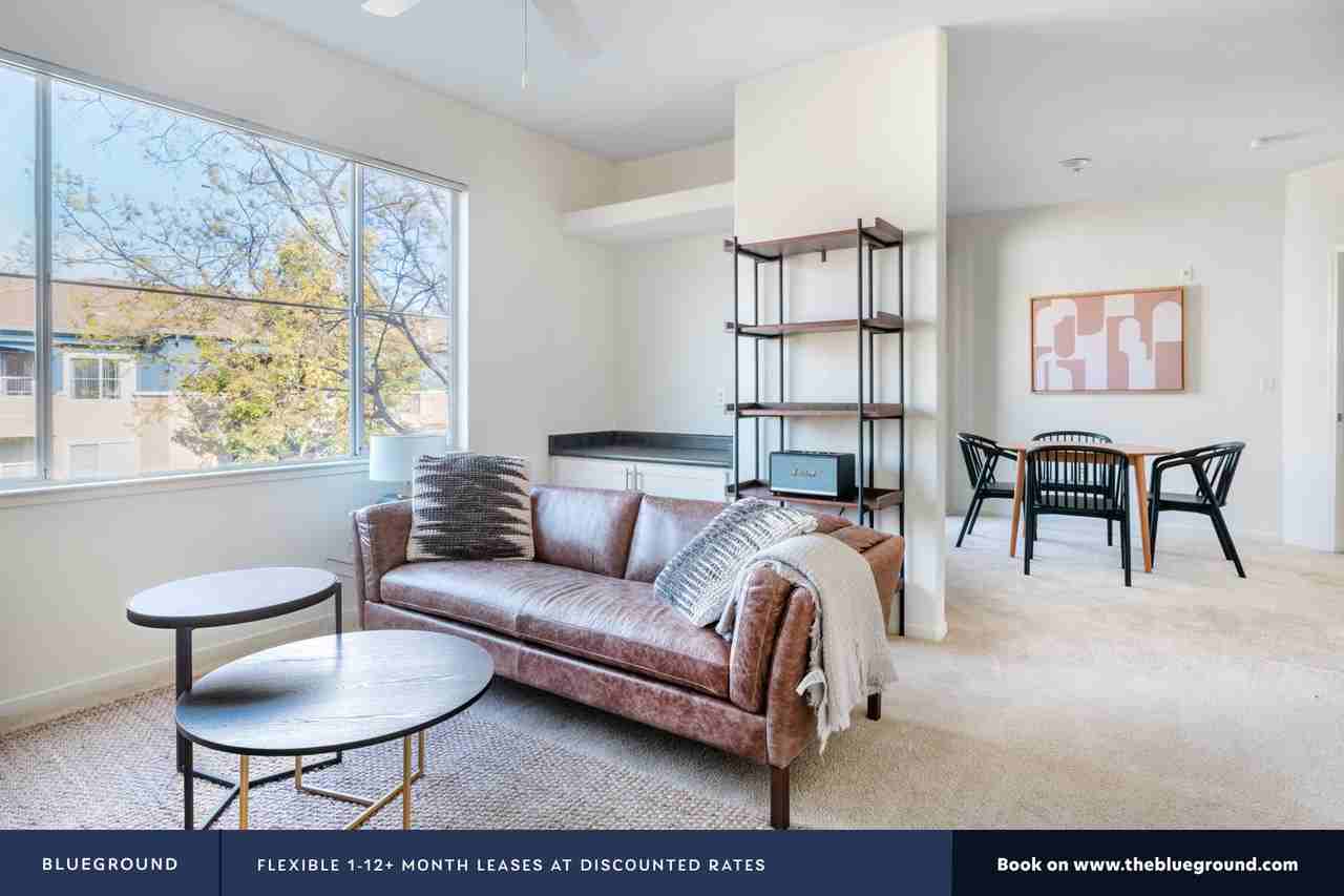 39361 Mozart Ter #3-474 - Photo 2 of 24