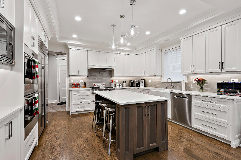 399 W Vallette St - Photo 3 of 33