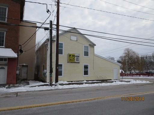 52 Gates Ave #4 - Photo 3 of 17