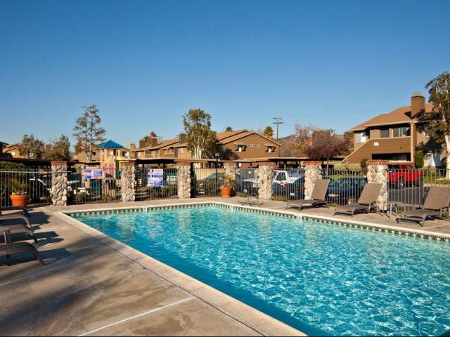 Elan River Village - Photo 3 of 26