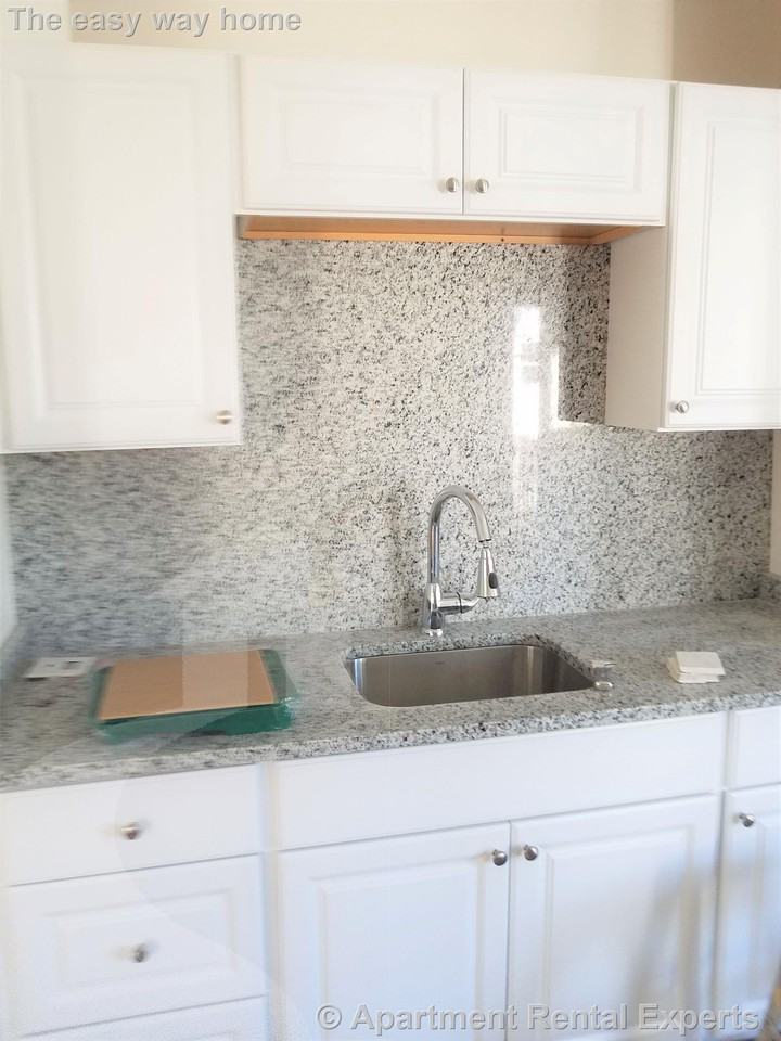 785 Somerville Ave #2 - Photo 3 of 17