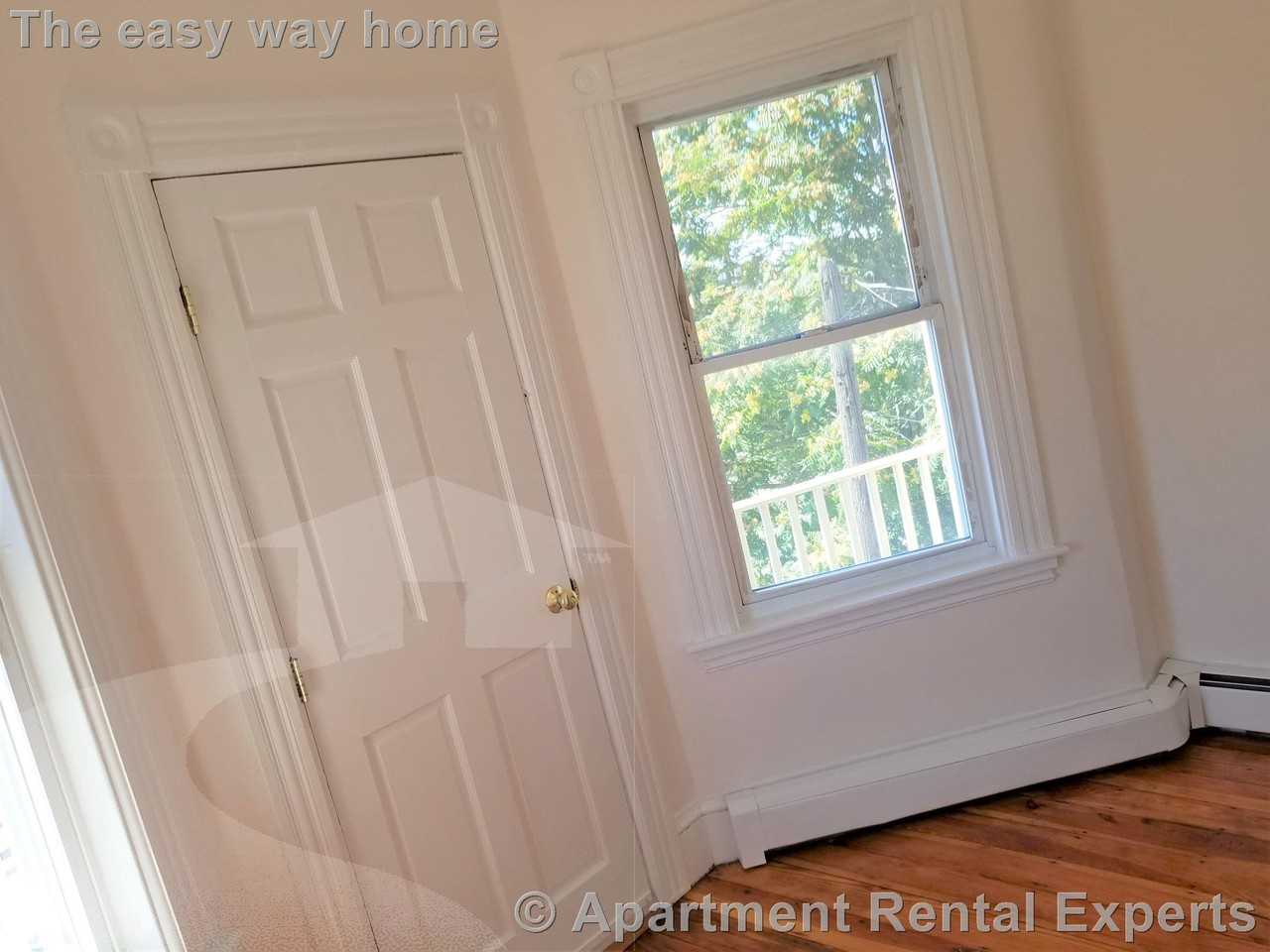 785 Somerville Ave #2 - Photo 5 of 17
