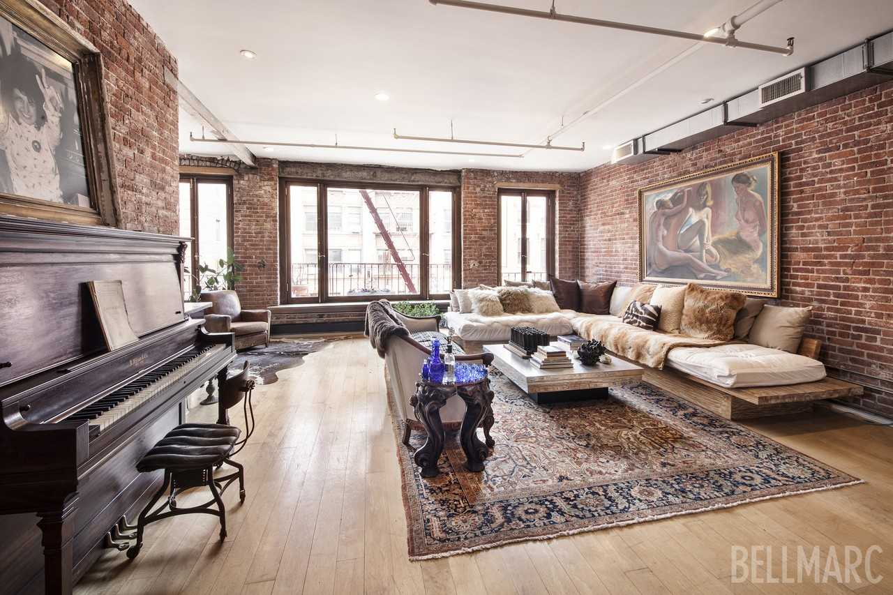 182 Lafayette St 5 - Photo 2 of 7