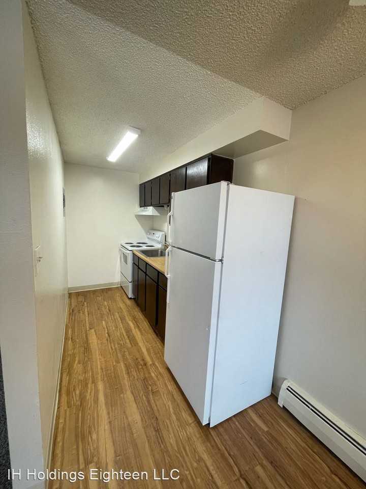 1420 W. 71st Place - Photo 2 of 12