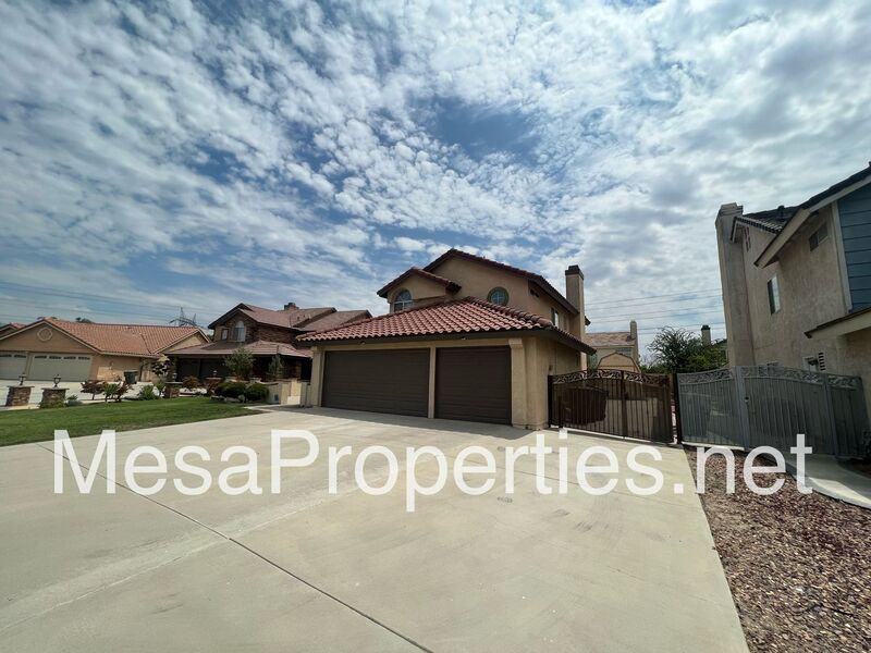 3545 S Rocky Pl - Photo 3 of 22