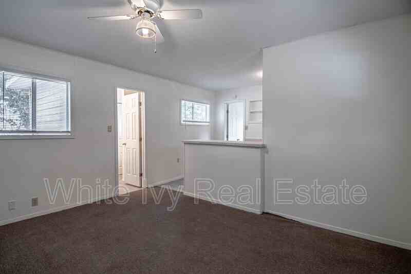 137 Lee Rd - Photo 3 of 15