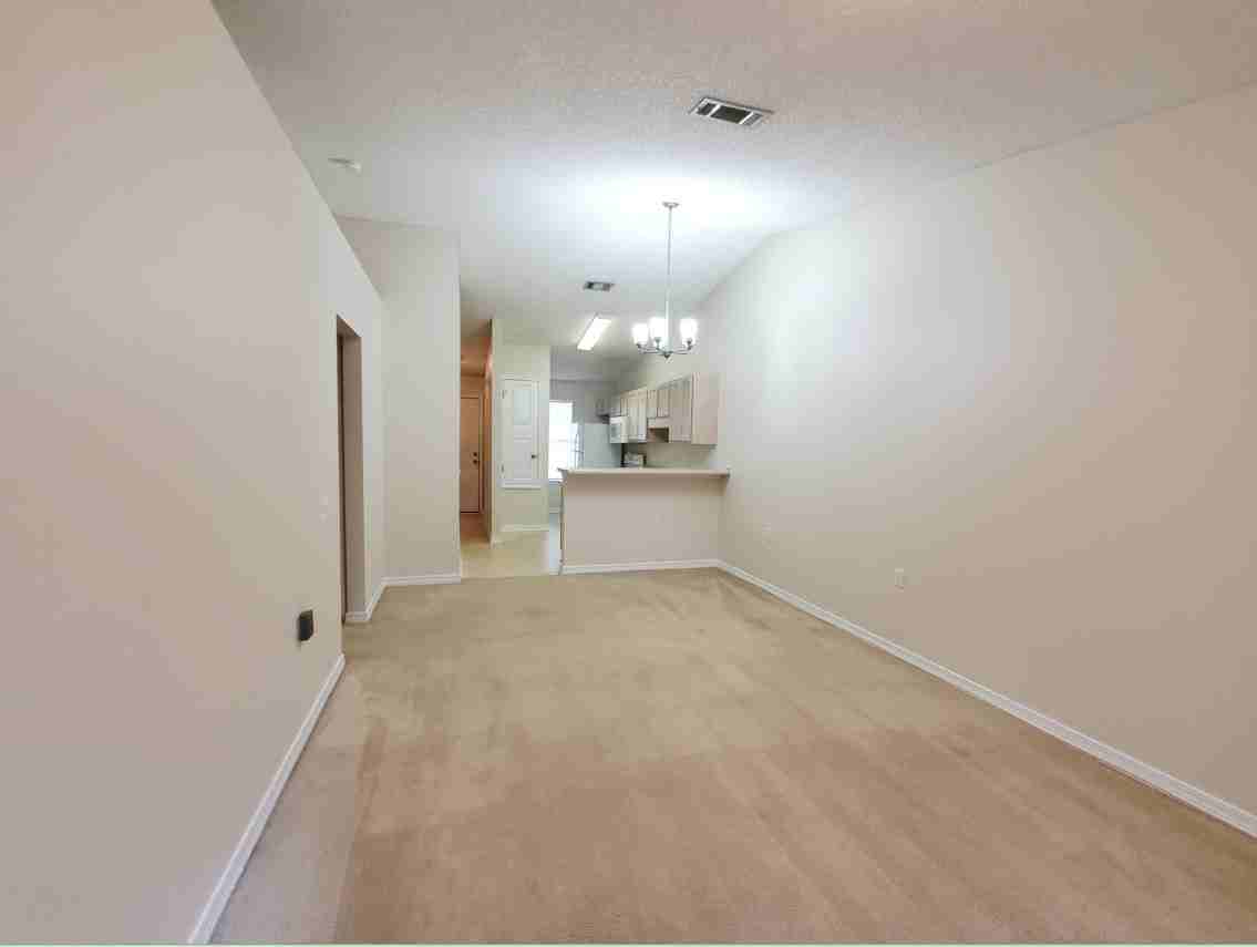 9580 Cobblebrook Dr - Photo 3 of 13