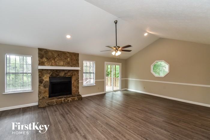 3531 Sandra Dr - Photo 2 of 15
