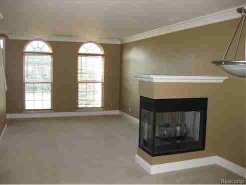 3142 Camden Dr - Photo 2 of 4