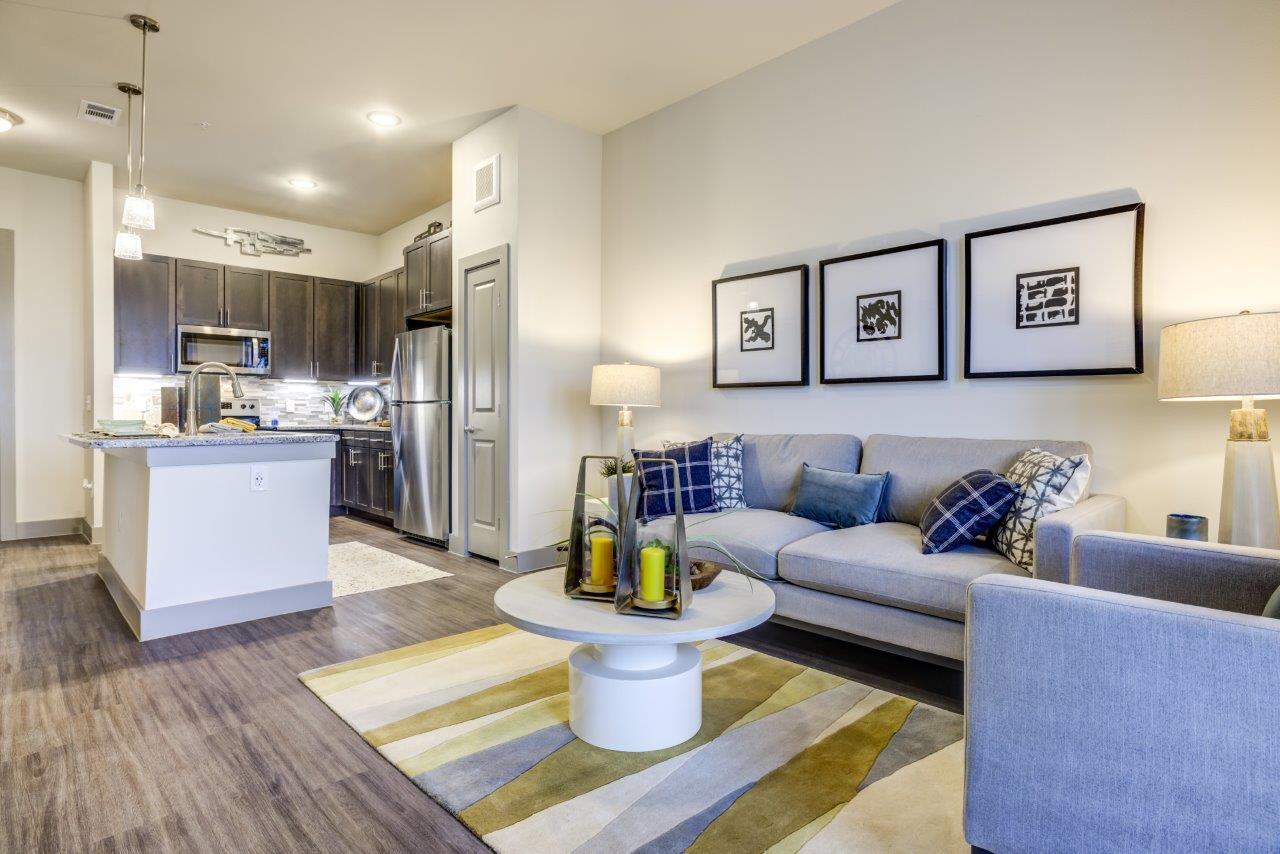 Cromwell at Plum Creek - Photo 6 of 20