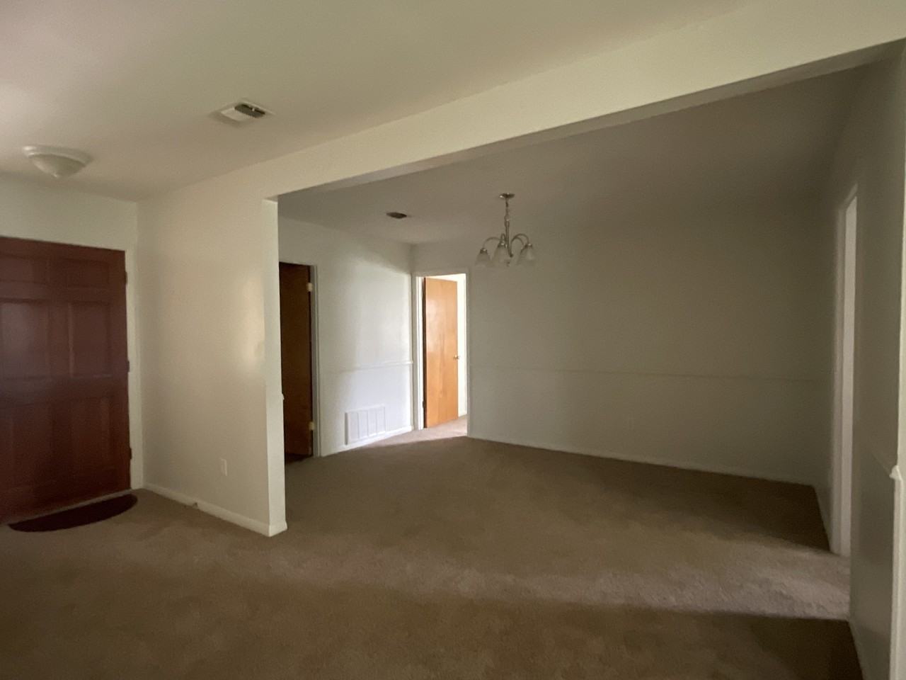 2015 Glenhaven Street - Photo 3 of 25