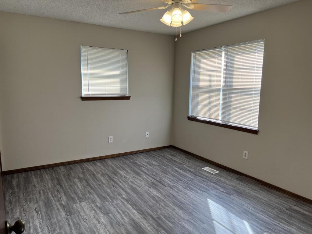 828 Euclid St - Photo 6 of 6