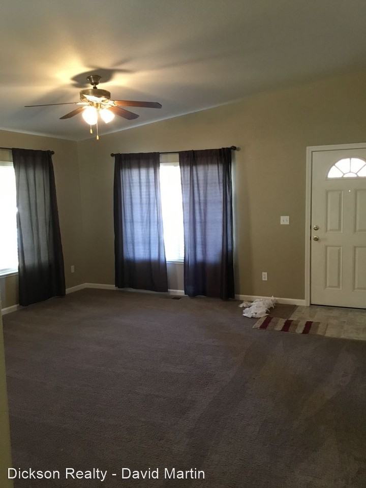 17596 Grand Valley Ct - Photo 2 of 19