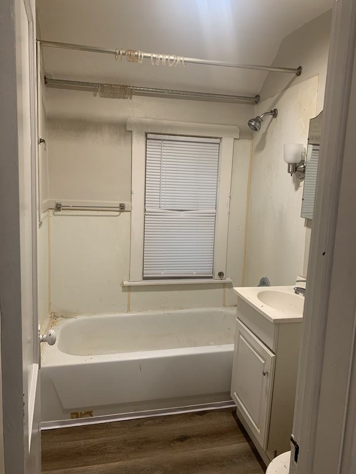 1519 East Terrace Court #B - Photo 2 of 9