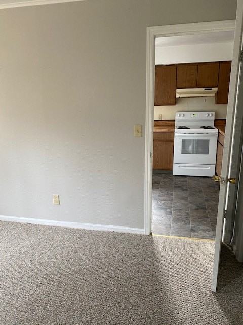 2219 Hershey Ave #4 - Photo 4 of 11