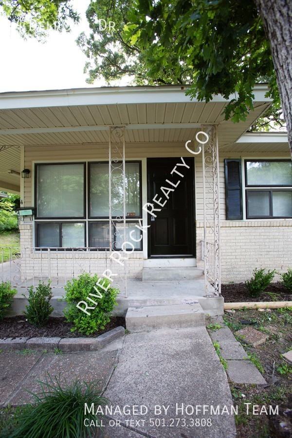 4 Delrose Dr - Photo 3 of 16