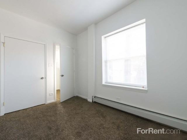 4815 W Monroe Street Apartments - Photo 2 of 9
