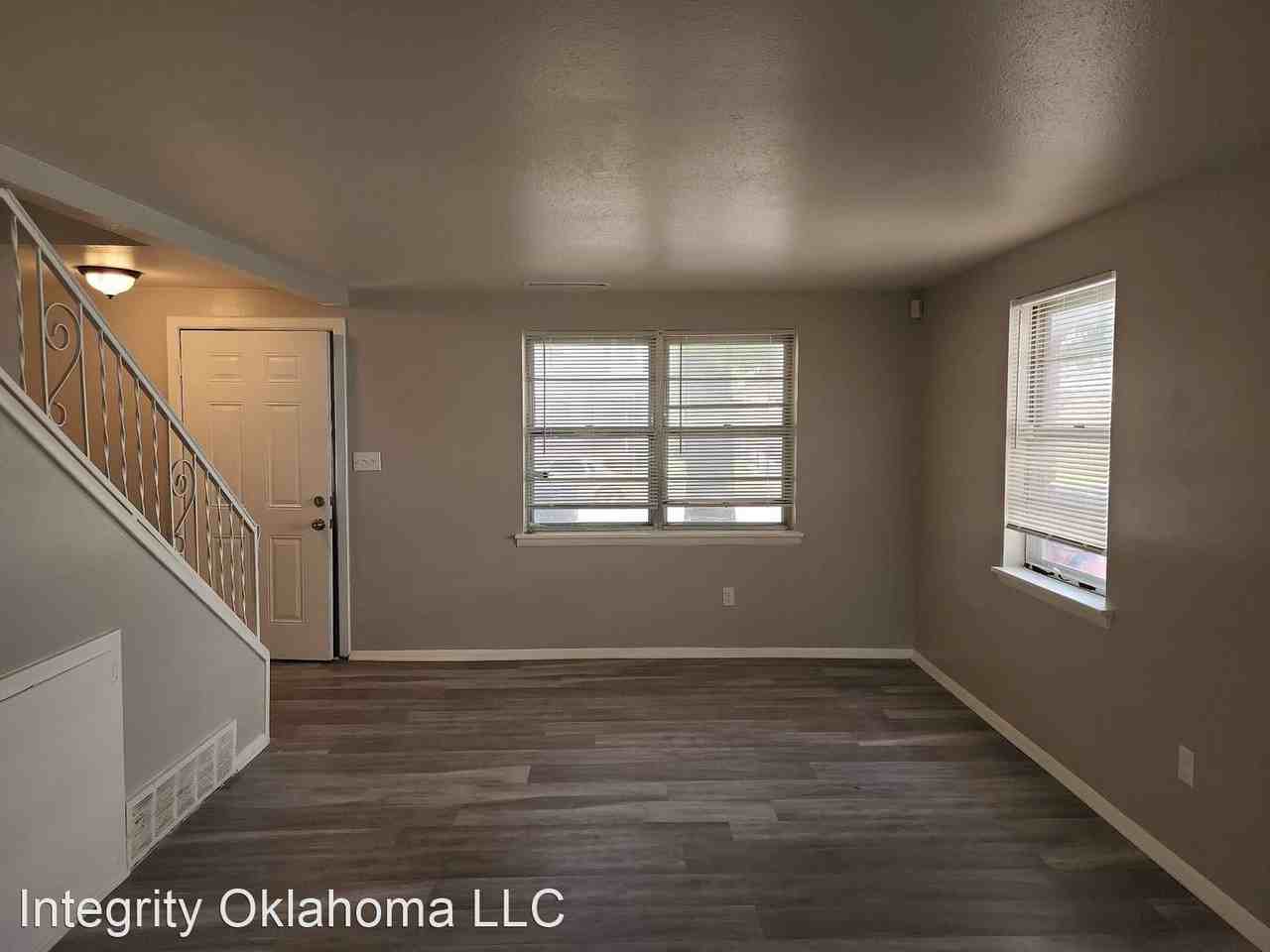 1132 Sw 61st St - Photo 3 of 29