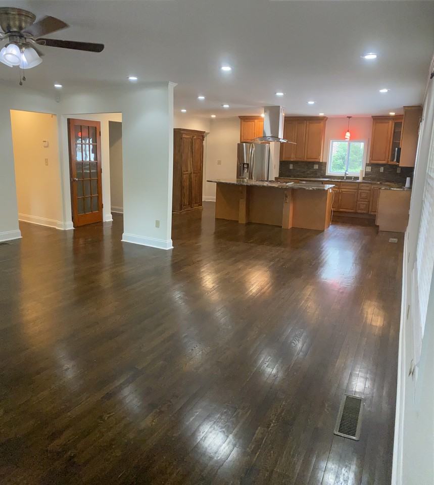 213 Lansdowne Ave - Photo 3 of 50