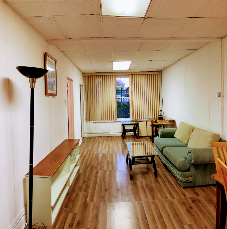 3346 S Oakley Ave #1 - Photo 3 of 24