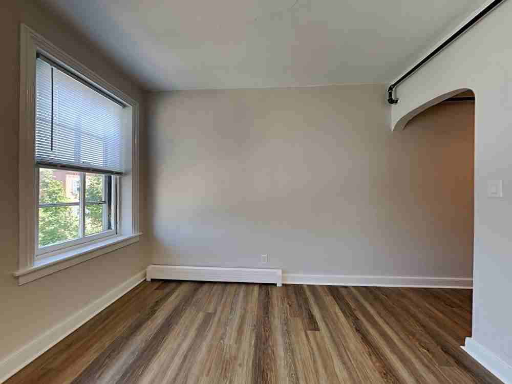 253-255 North St Apt 12 - Photo 2 of 7