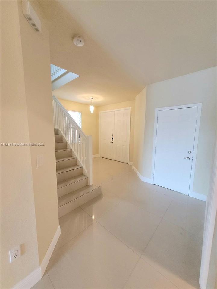 8813 W 34th Ave - Photo 2 of 8