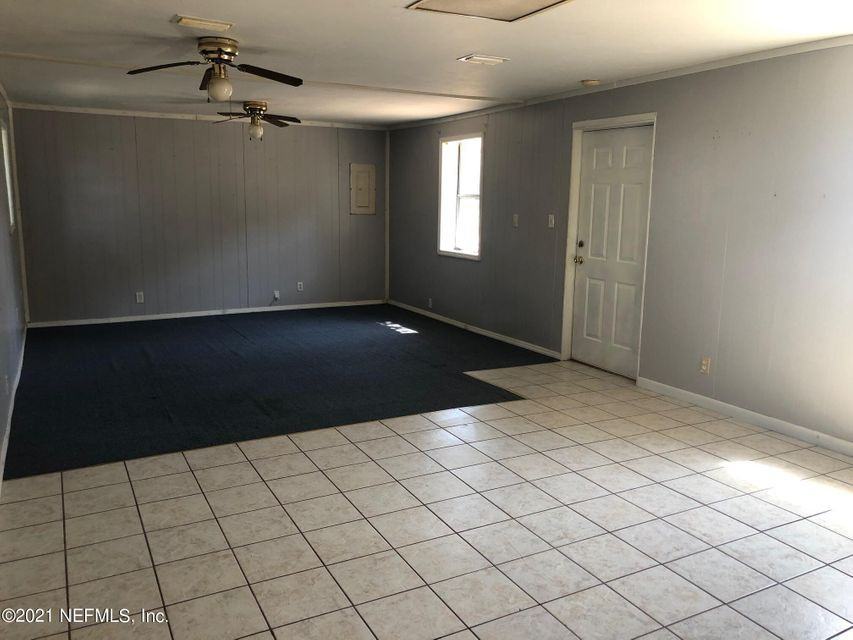 22117 Se 69th Ave - Photo 2 of 7