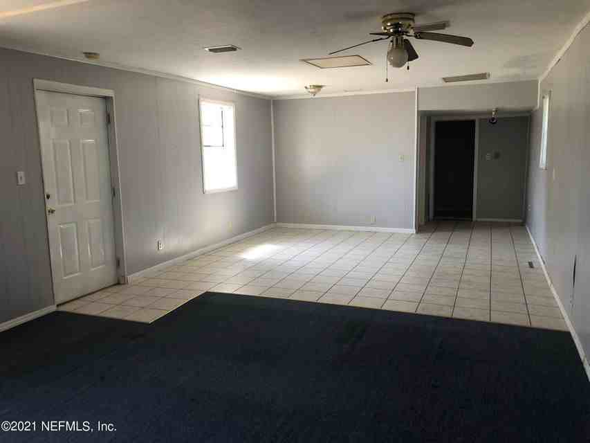 22117 Se 69th Ave - Photo 3 of 7