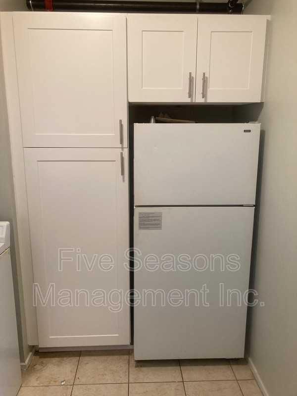 94 N Winooski Ave - Photo 6 of 13