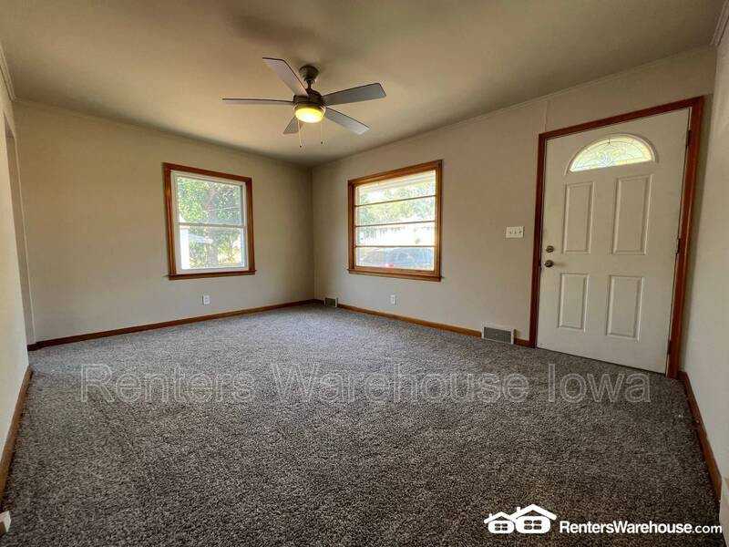 3916 15th St - Photo 2 of 12