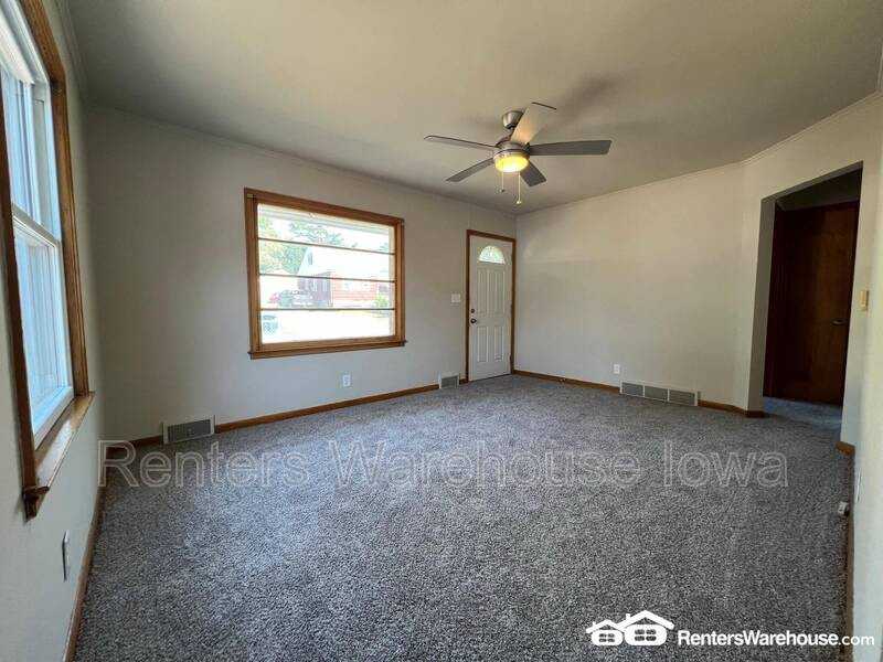 3916 15th St - Photo 3 of 12