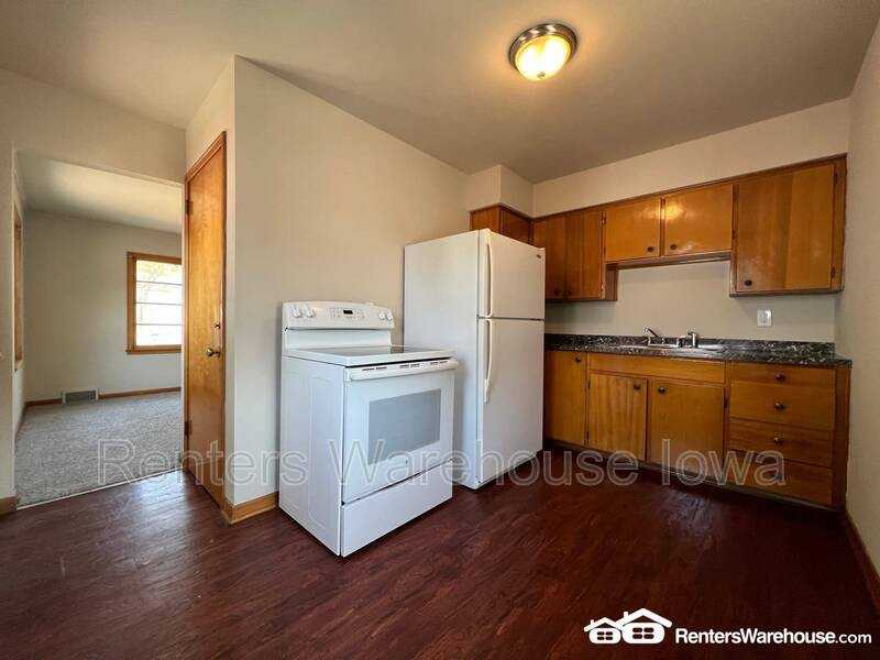 3916 15th St - Photo 4 of 12