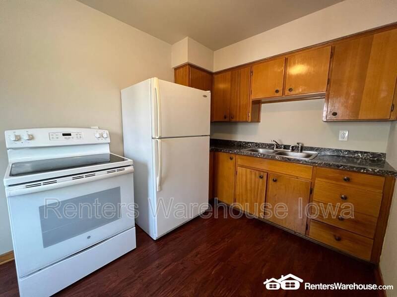 3916 15th St - Photo 5 of 12