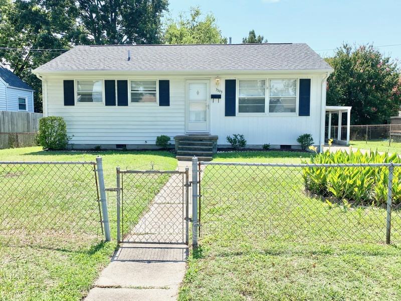 3305 Candlewood Dr - Photo 2 of 20