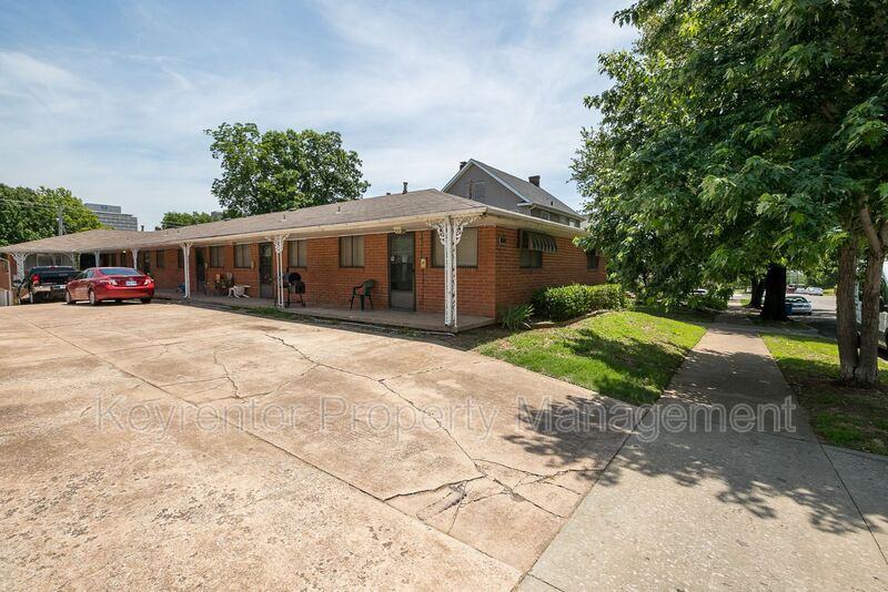 1403 S Frisco Ave #6 - Photo 2 of 42