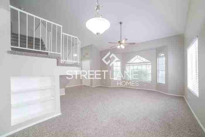 1025 S Tiago Dr - Photo 3 of 15